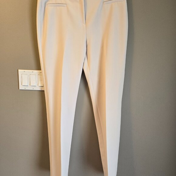 Cream pants for summer - Picture 6 of 8